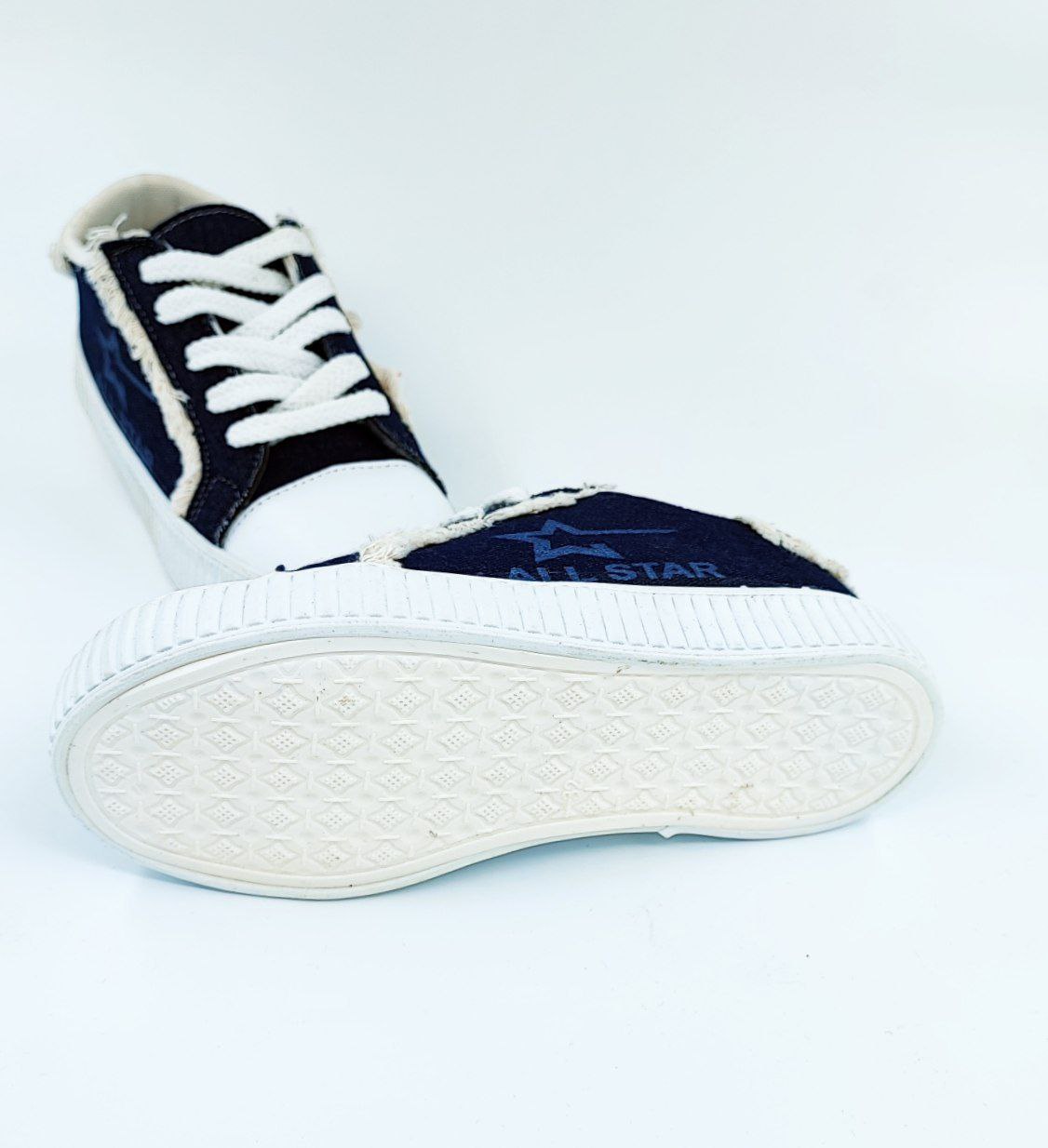 آلستار مدل کانورس ساق کوتاه کد bak111 آلستار مدل کانورس ساق کوتاه کد Bak111