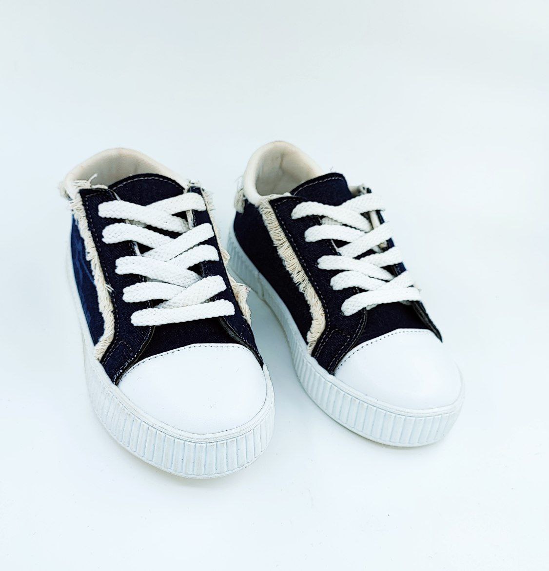 آلستار مدل کانورس ساق کوتاه کد bak111 آلستار مدل کانورس ساق کوتاه کد Bak111