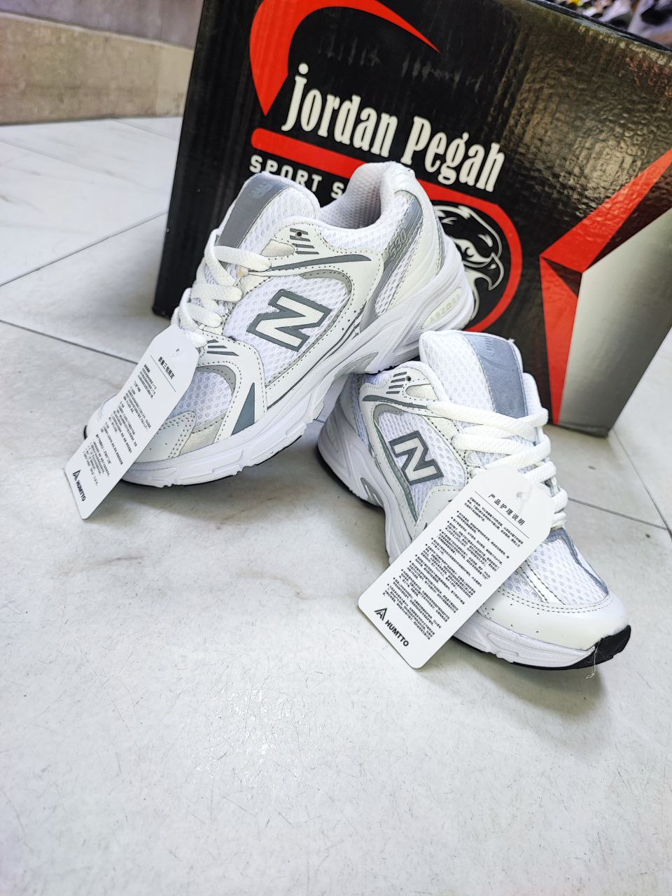 کتونی نیوبالانس Newbalance ست مردانه و زنانه بزرگپا کد 2077 New Balance sneakers for men and women with large feet, code 2076