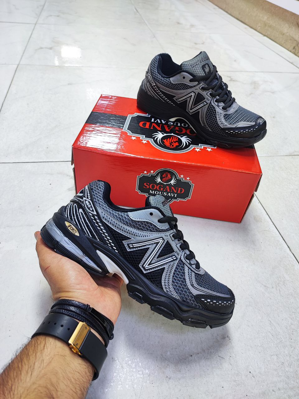کتونی ورزشی مردانه و بزرگپا نیوبالانس ۸۶۰ کد 2091 New balance 860 code 2091