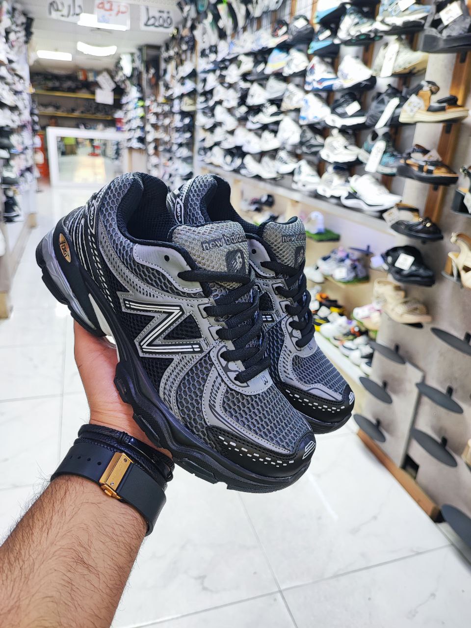 کتونی ورزشی مردانه و بزرگپا نیوبالانس ۸۶۰ کد 2091 New balance 860 code 2091