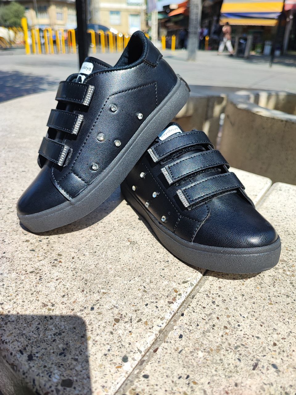 کتونی ونسی دخترانه مدارس کد 4031 Vans girls' school uniform code 4031