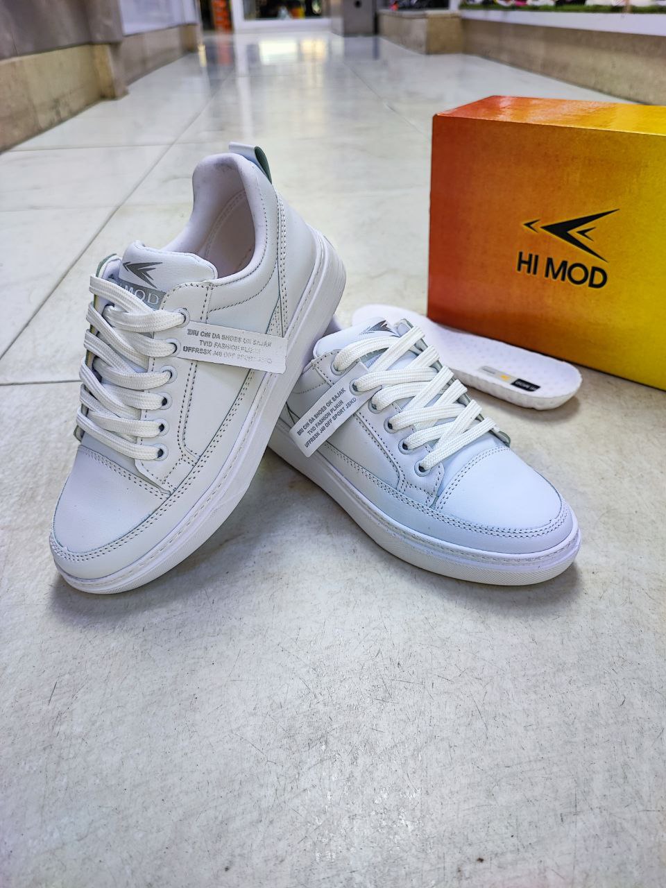 کتونی ضد آب مدل زئوس برند های مد کد 2114 کتونی ضد آب مدل زئوس برند های مد کد 2114