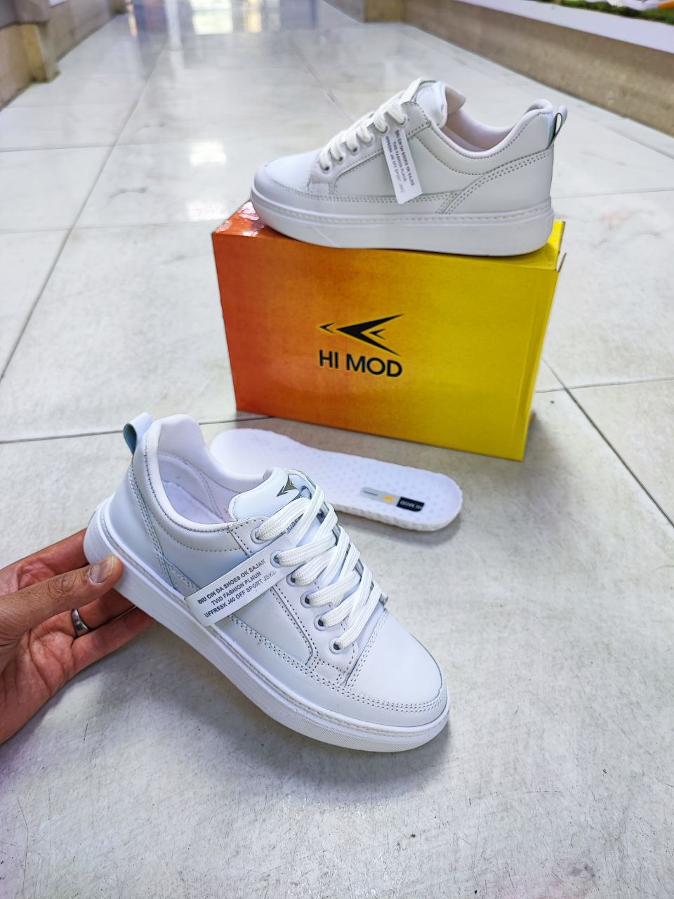 کتونی ضد آب مدل زئوس برند های مد کد 2114 کتونی ضد آب مدل زئوس برند های مد کد 2114