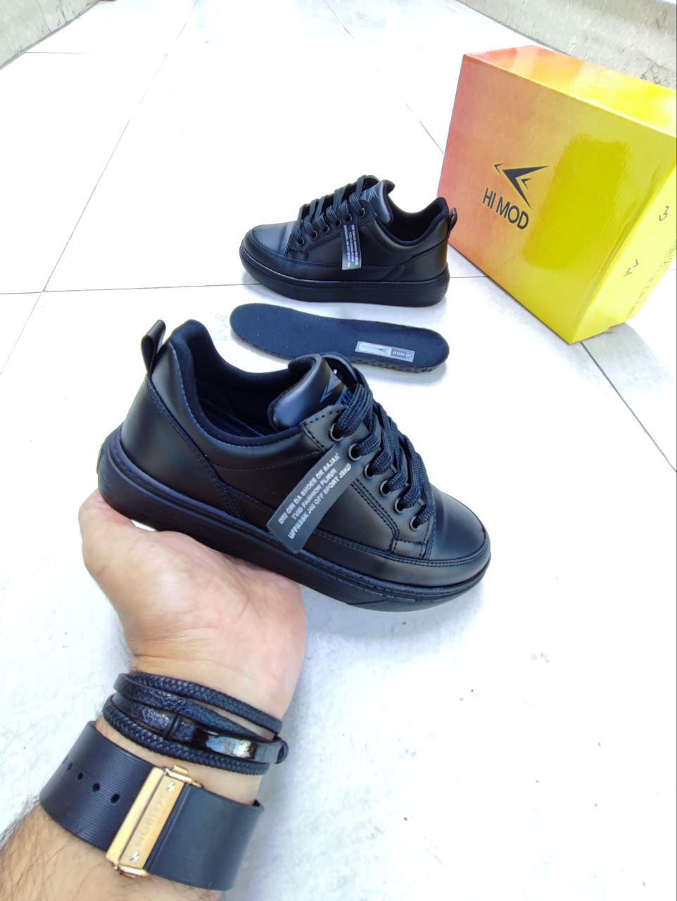 کتونی ضد آب مدل زئوس برند های مد کد 2115 کتونی ضد آب مدل زئوس برند های مد کد 2115