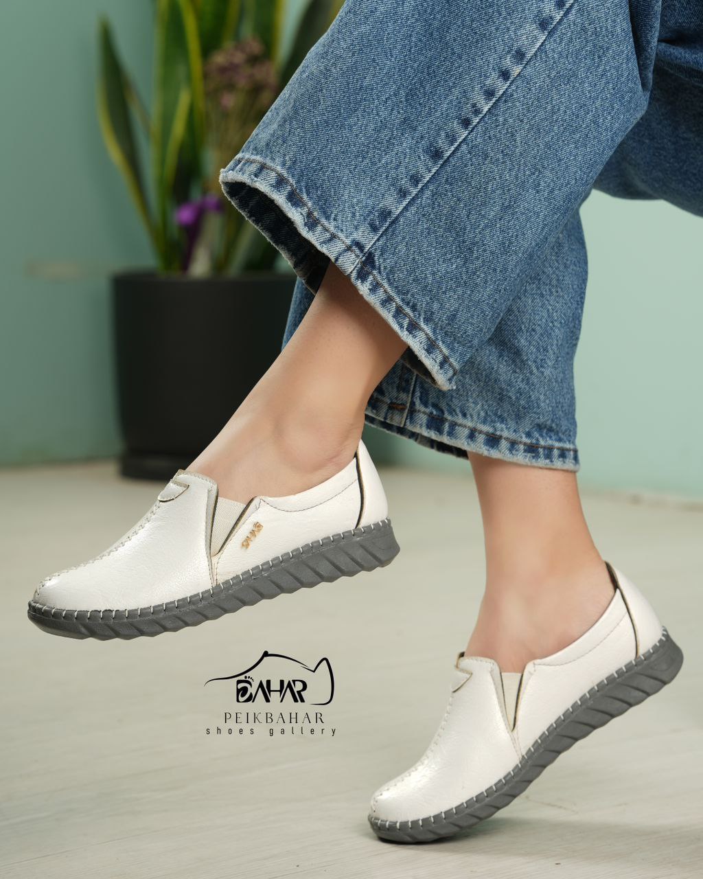 کفش طبی دست دوز زنانه چرمی کد 3058 Women's handmade leather medical shoes, code 3058