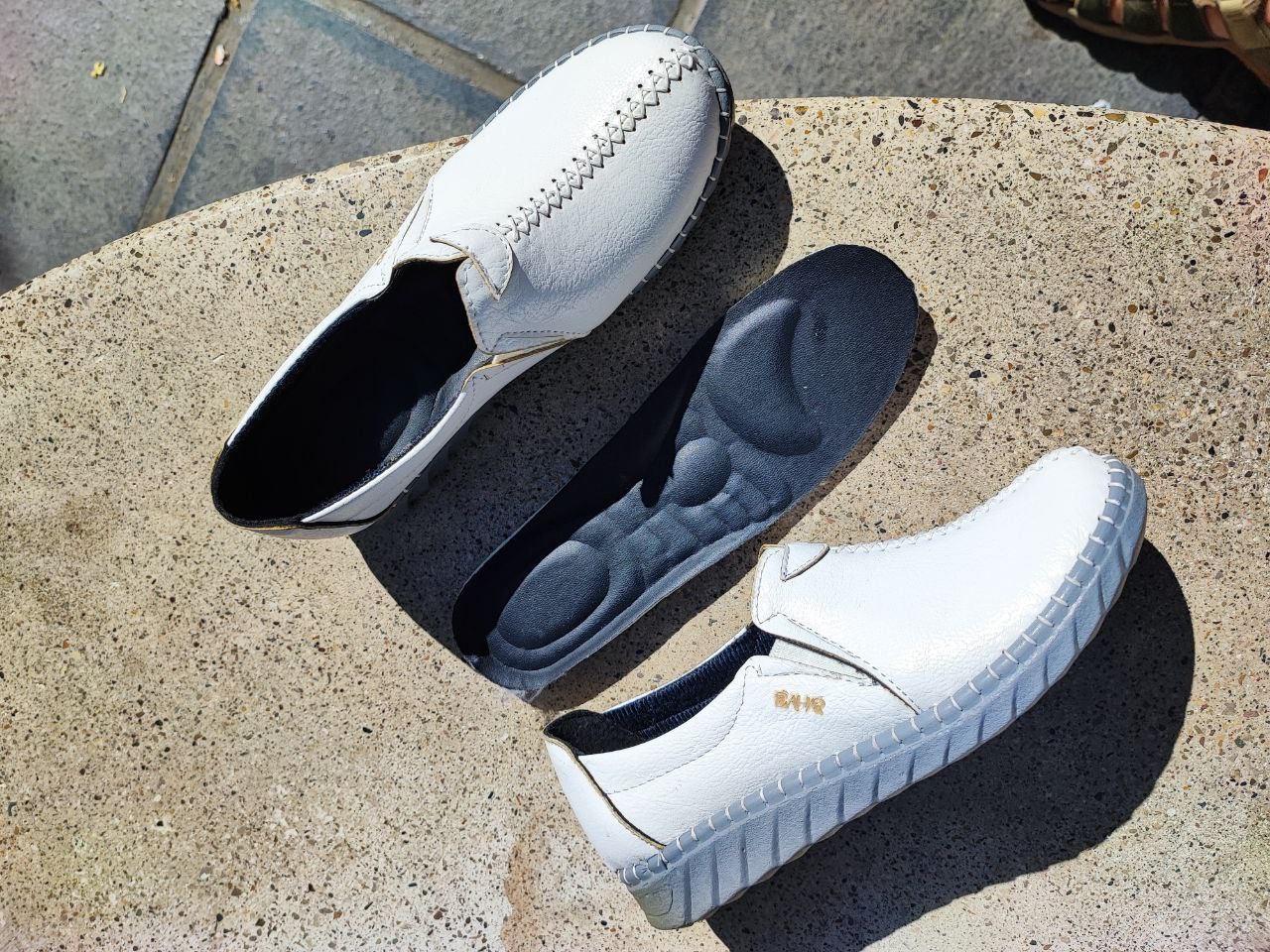 کفش طبی دست دوز زنانه چرمی کد 3058 Women's handmade leather medical shoes, code 3058