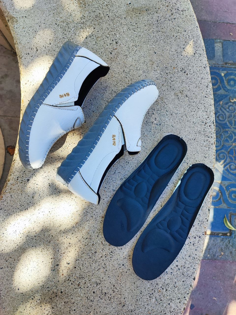 کفش طبی دست دوز زنانه چرمی کد 3058 Women's handmade leather medical shoes, code 3058