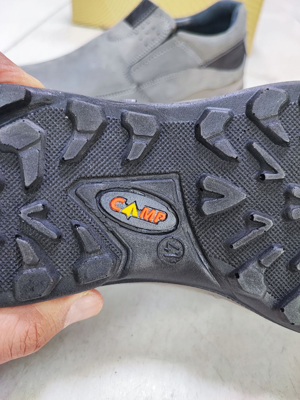 کفش طبی کلارک شرکت کمپ چرم طبیعی نبوک کد 2129 کفش طبی کلارک شرکت کمپ چرم طبیعی نبوک کد 2129