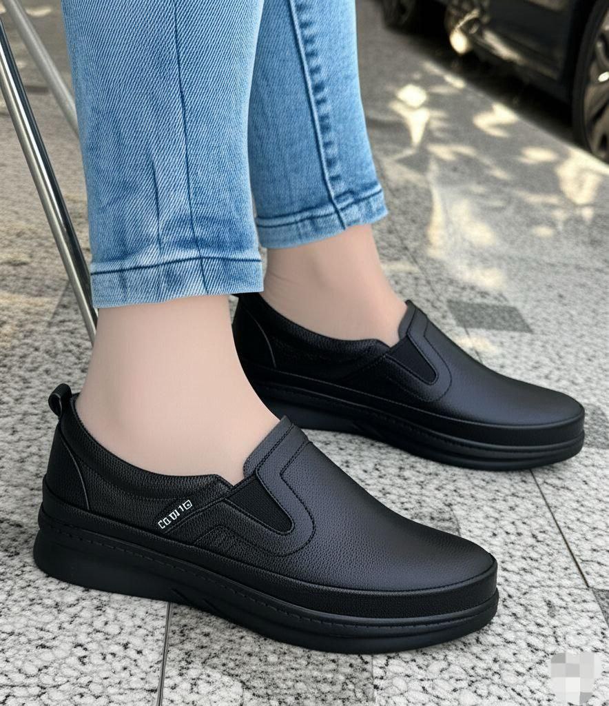 کفش طبی مخصوص پا درد و خارپاشنه کد 3070