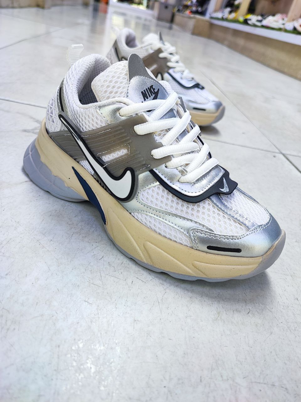 کتونی نایک وی تو کی V2K کد 3073 Nike V2K Code 2158