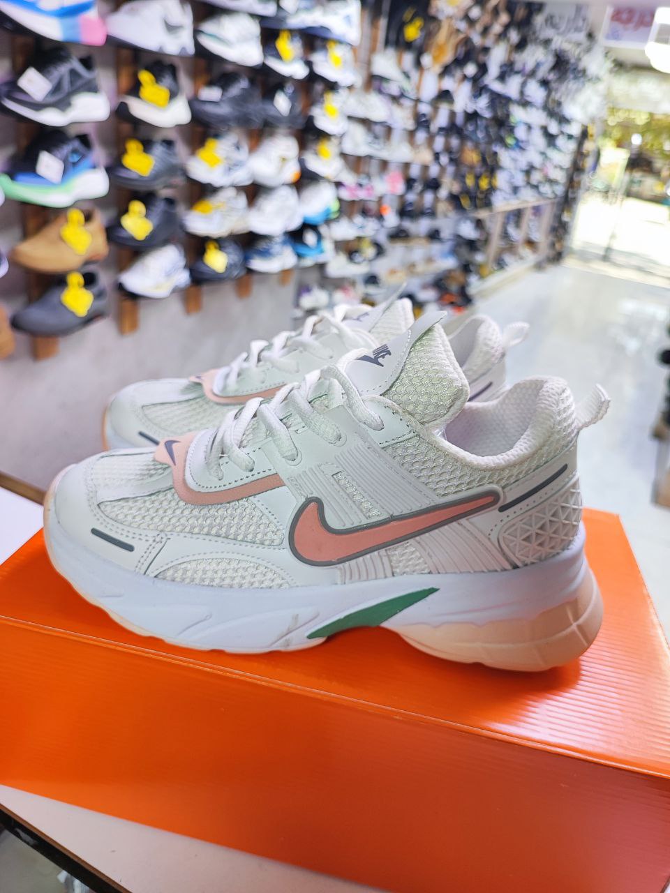 کتونی نایک وی تو کی V2K کد 3074 Nike V2K Code 3074