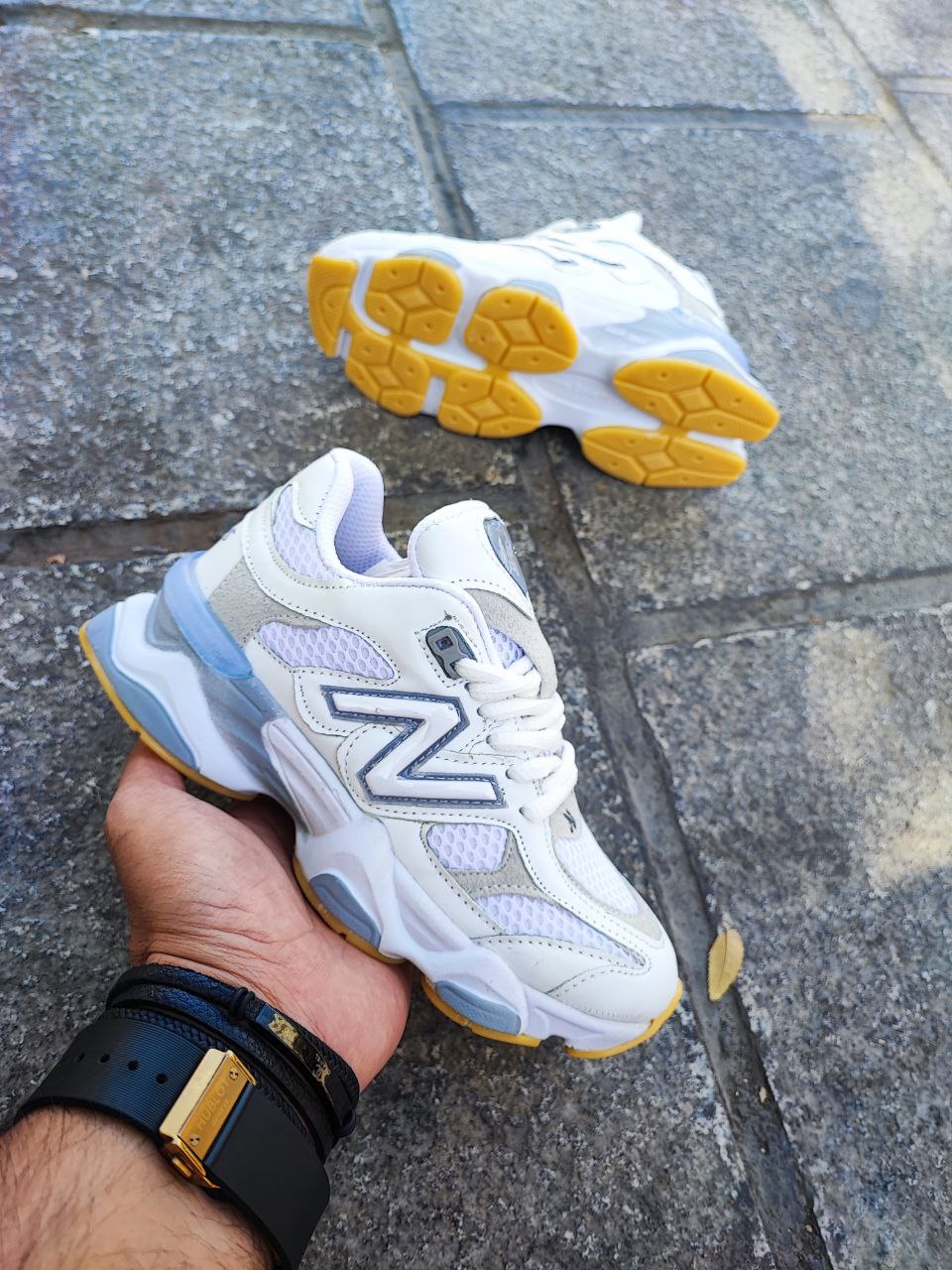 کتونی زنانه نیوبالانس 9060 کد 3076