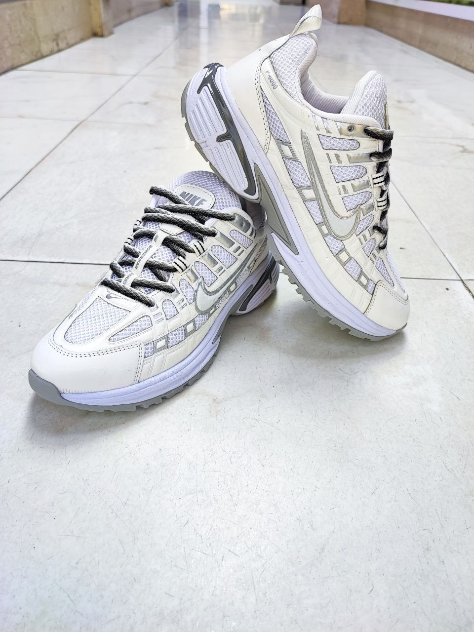 کتونی مردانه نایک p6000 کد 2181 Nike P6000 Code 2181
