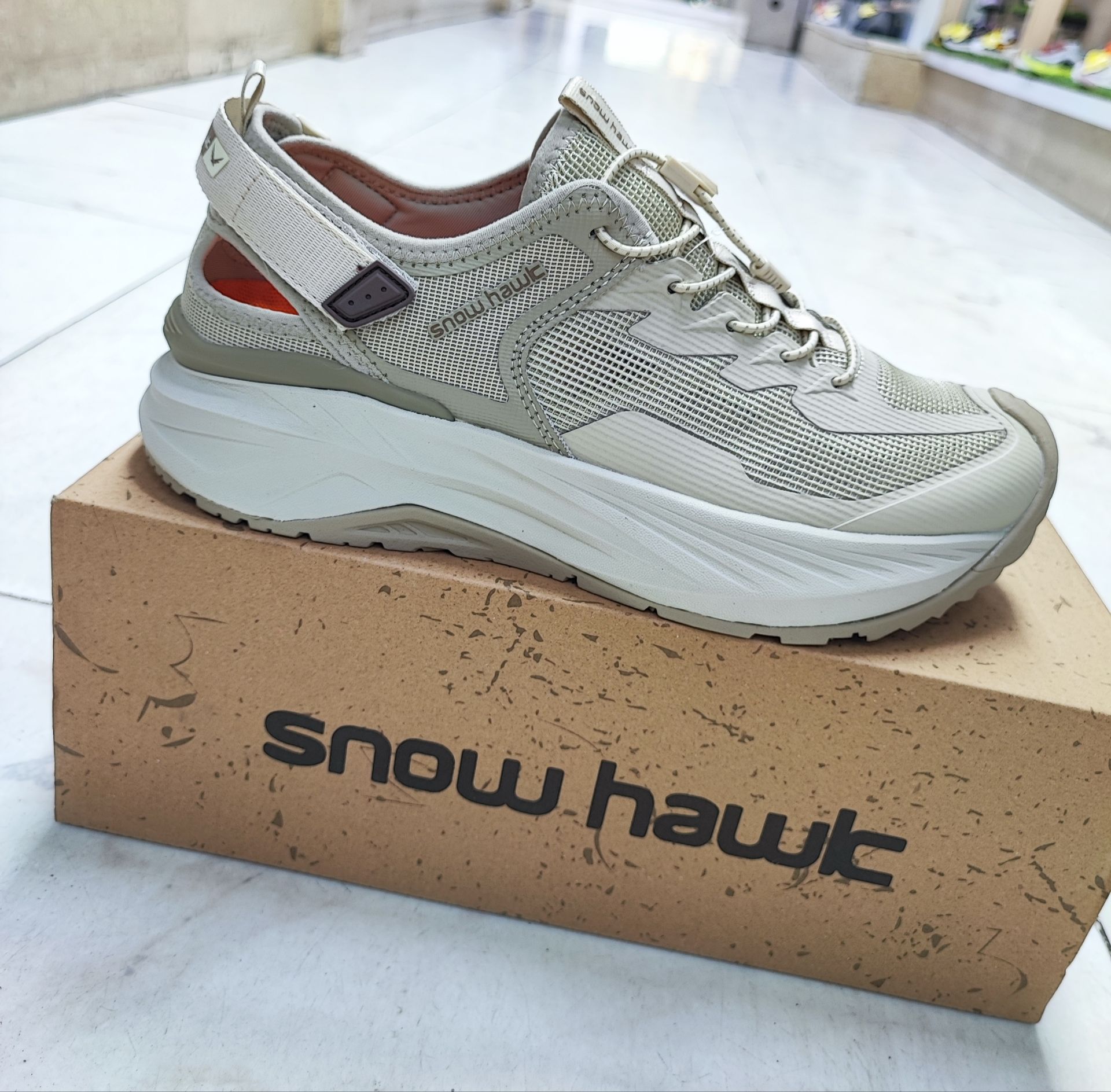 صندل آبنوردی اسنو هاک snow hawk کد 2303